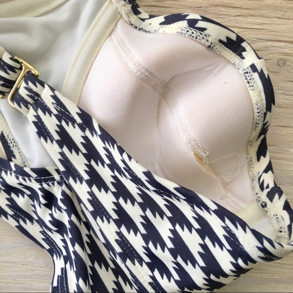 SALE‼️- Bikini Set 👙 Top XS/ Bottom XL - Picture 8 of 8